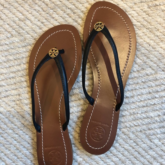 tory burch flip flops poshmark